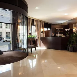 4* Hotel La Du Roy Champs Elysees