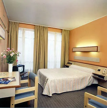 Lindbergh Hotel Paris