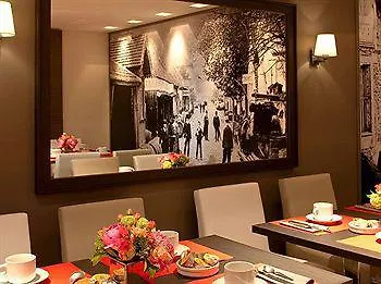 Lindbergh Hotel Paris France
